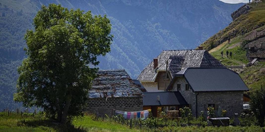 Teknoloji yok, doğa ve gerçeklik var! Bu köyde her şey eskisi gibi: Huzuru fotoğraflardan bile tatmak mümkün 8